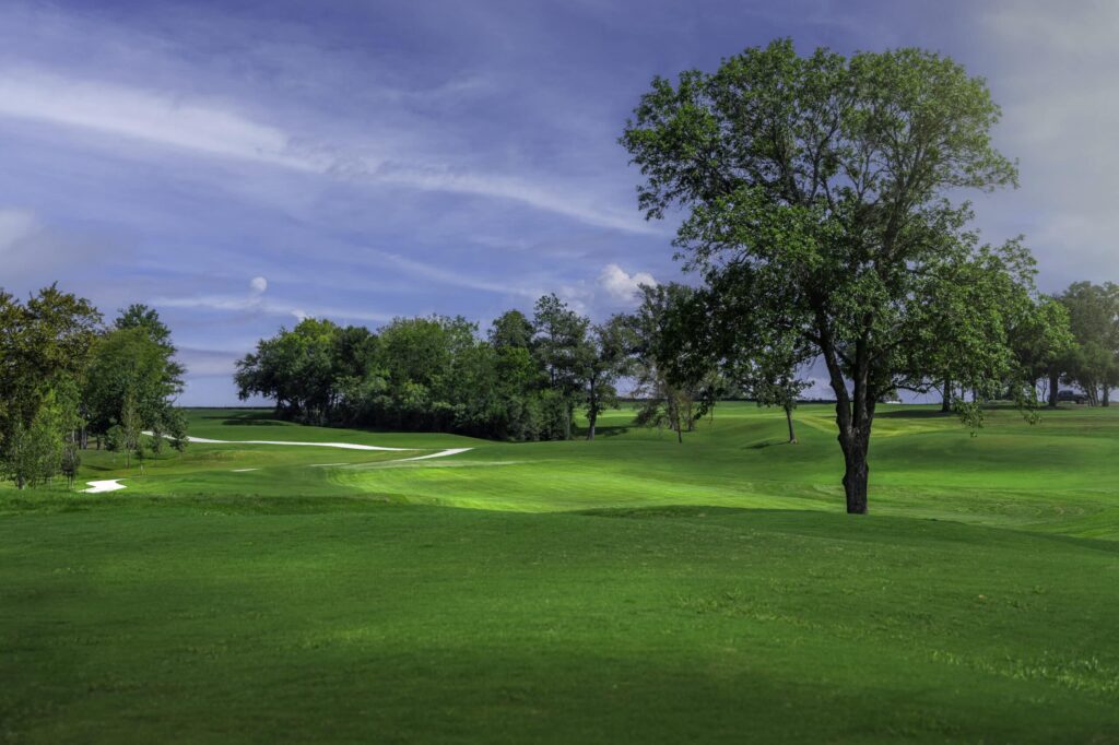 multifunctional golf course